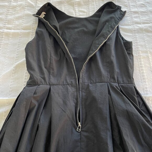 Little Black Dress Eyelet detailing size 2 - Picture 5 of 14